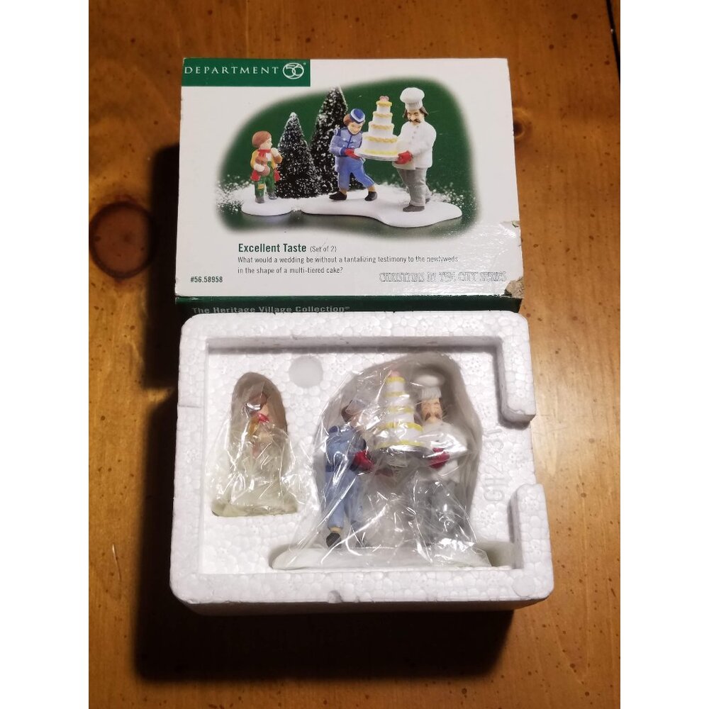 "Excellent Taste" Set of 2 #58958 Christmas In The City Series -Retired-